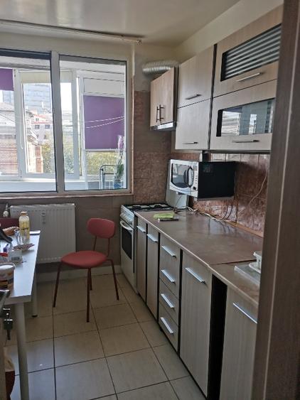 Apartament cu 2 camere semidecomandat în Gara de Nord