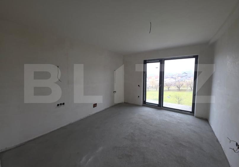Apartament spațios 110 mp, 2 parcări, terasă și curte, finisat - 14