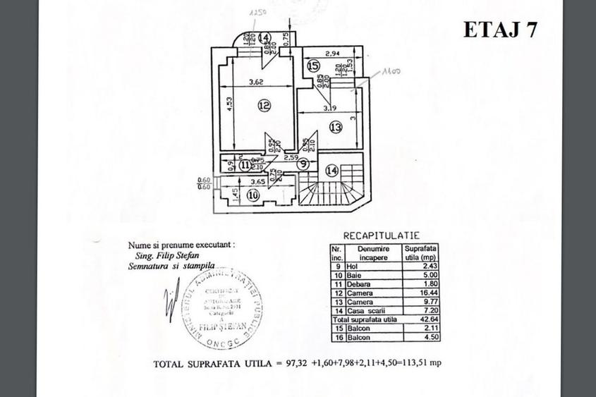 Apartament cu 4 camere semidecomandat în Centrul Civic