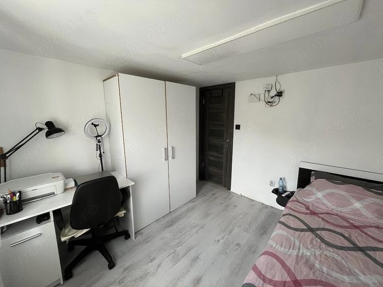 Casă cu Teren 2100 Mp în Jibert