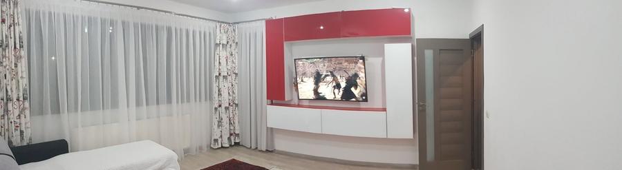 Apartament cu 3 camere decomandat în Central