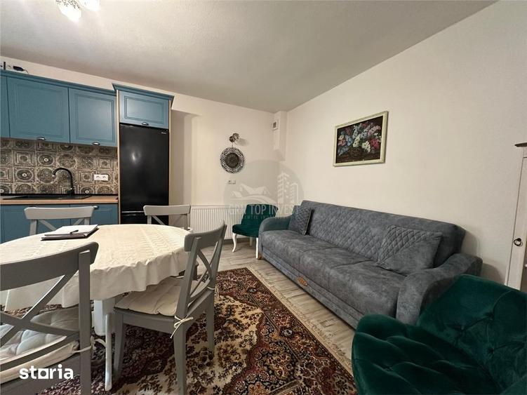 Apartament cu 2 camere, mobilat în Central