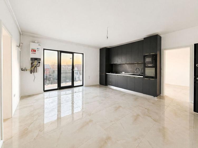 Apartament cu 3 camere semidecomandat, mobilat în Moșnița Nouă
