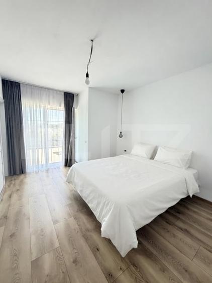 Casă individuală cu 5 camere cu Canalizare în Ghiroda