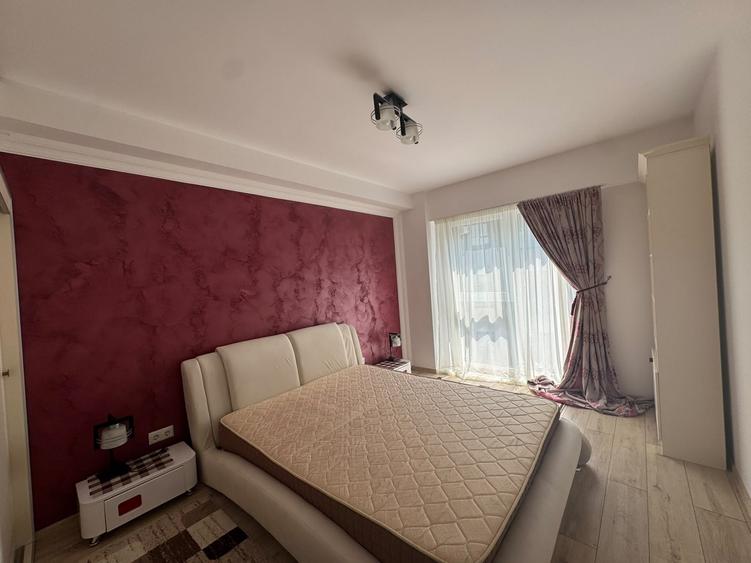 Apartament cu 2 camere semidecomandat, mobilat în Semicentral