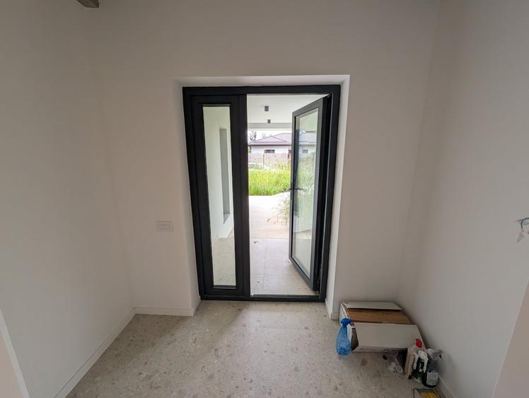 Casă individuală cu 4 camere cu Teren 460 Mp în Balotești