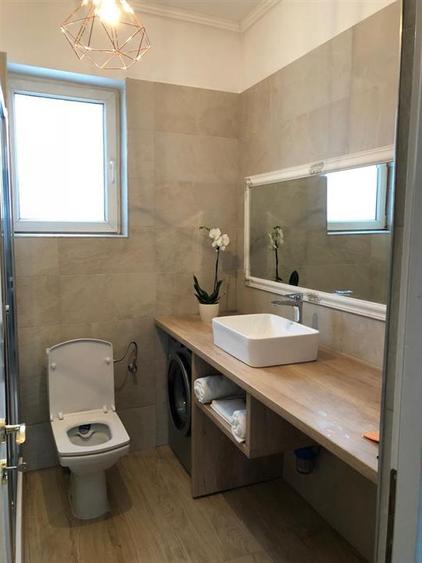 Apartament cu 2 camere decomandat în Ultracentral