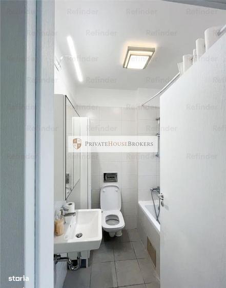 Apartament cu 2 camere semidecomandat, mobilat în Tei