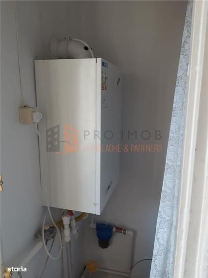 Apartament cu 3 camere decomandat în Dorobanți 1