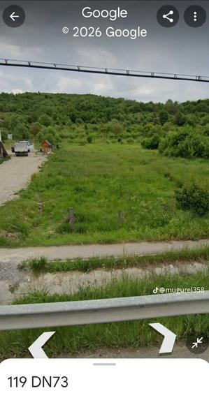 Teren de 2600 mp, în Mihăești