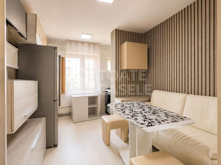 Apartament 3 camere, etajul 2, zona Intre Lacuri - 2