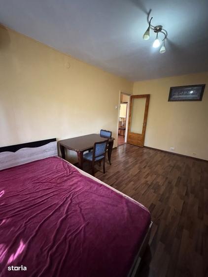Apartament cu 2 camere în Apărătorii Patriei