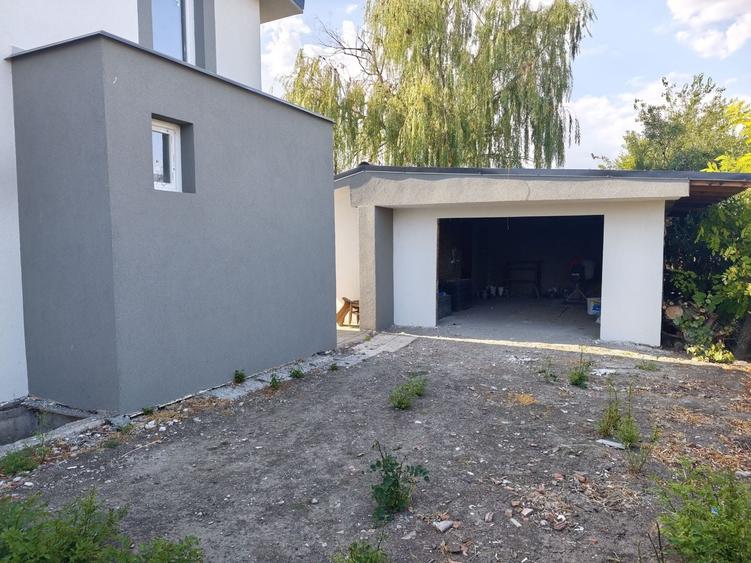 Casă cu 4 camere cu Canalizare în Becicherecu Mic
