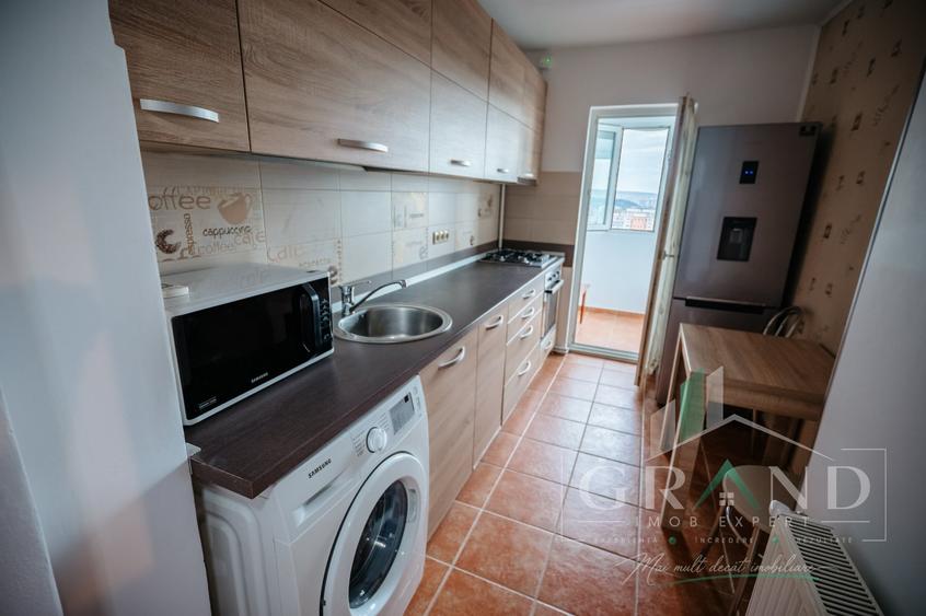 Apartament cu 3 camere decomandat, mobilat în Mănăștur
