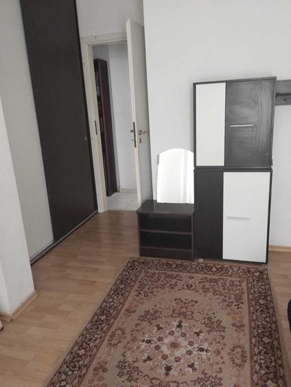 Garsonieră decomandată în Exterior Vest
