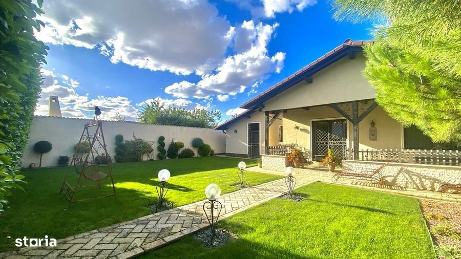Casă cu 4 camere cu Teren 481 Mp în Sânmartin