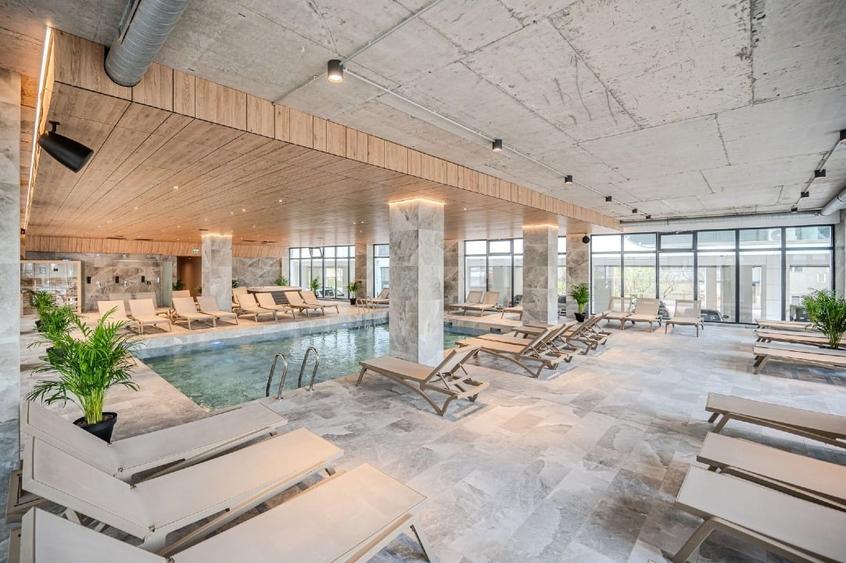 Apartament cu 2 camere semidecomandat, mobilat în Nord