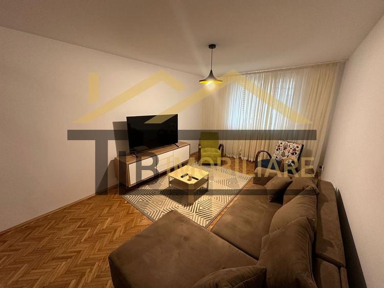 Apartament cu 2 camere decomandat în Ultracentral