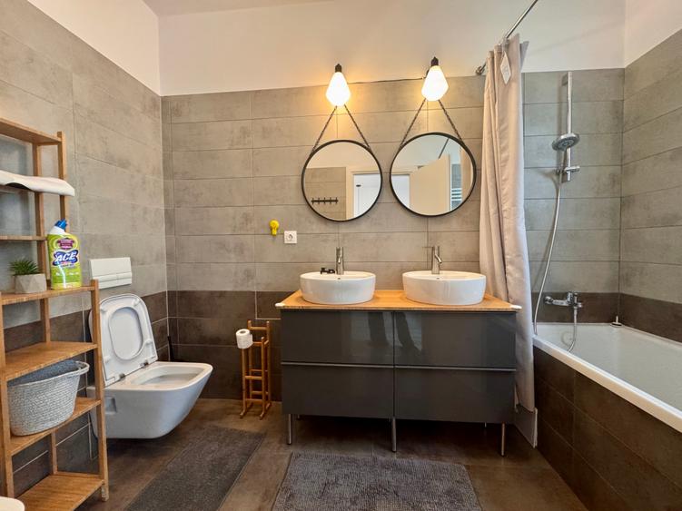 Inchiriere apartament 4 camere Laguna Residence - 5