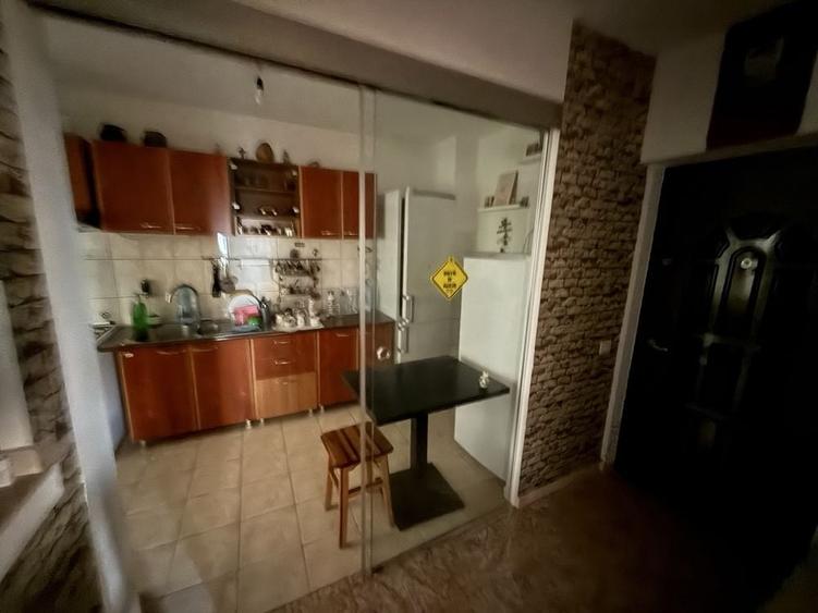 Apartament 3 camere Lacul Tei - 4