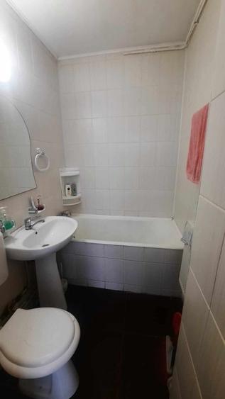 Apartament cu 2 camere, mobilat în Drumul Taberei — fotografia 2