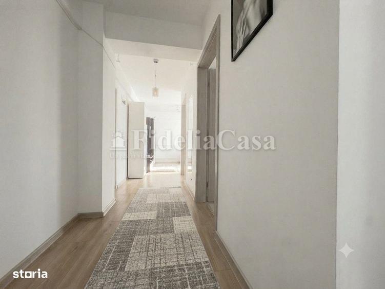 Apartament cu 3 camere decomandat în Sticlăria