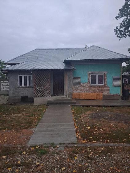 Casă cu Teren 1500 Mp în Orbeasca