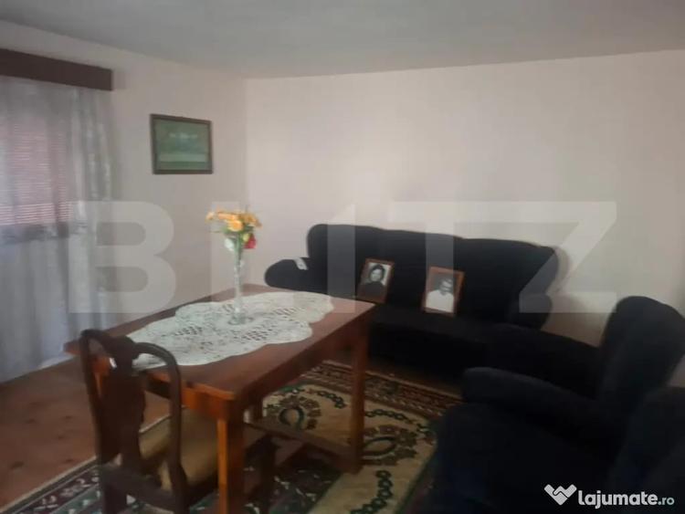 Casă cu 5 camere cu Teren 2100 Mp în Gura Foii