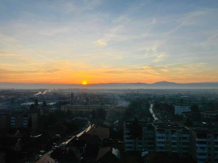 Apartament cu 2 camere în Simeria