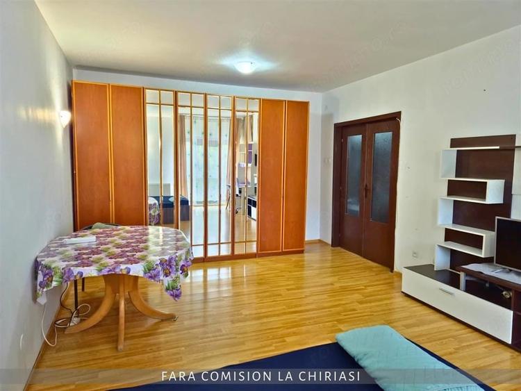 DE INCHIRIAT 2 CAMERE ETAJUL 1 - 1