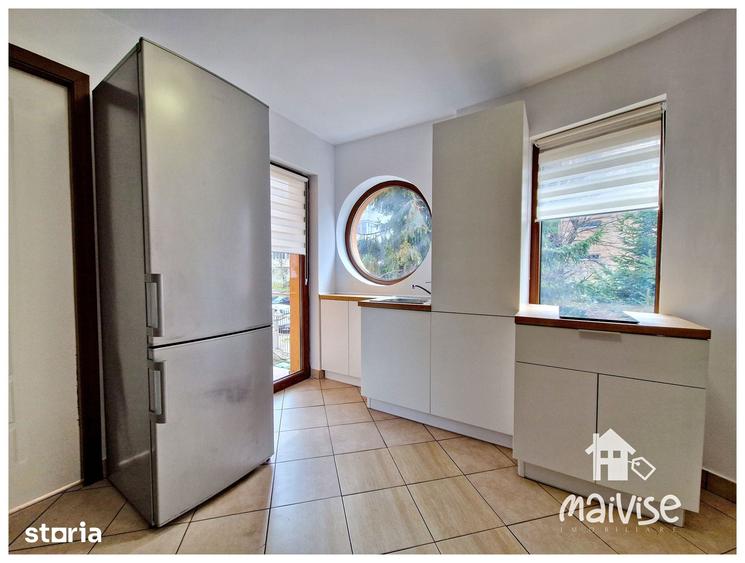 Casă cu 3 camere cu Teren 500 Mp în Tractorul