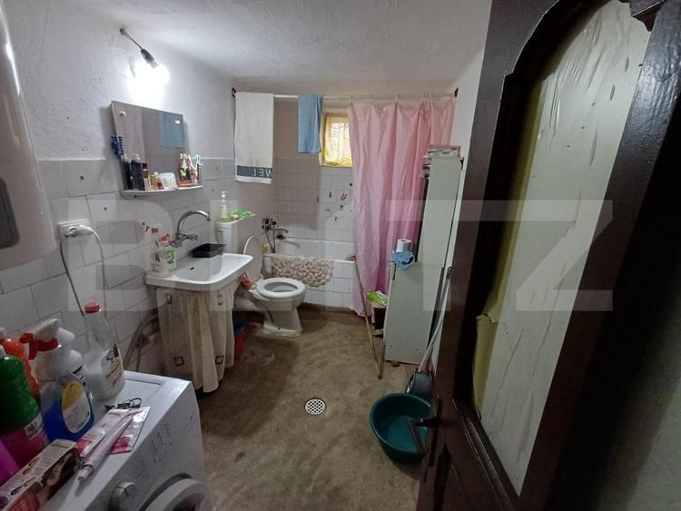 Casă individuală cu 4 camere cu Canalizare în Stănești