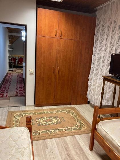 Casă cu 3 camere în Central