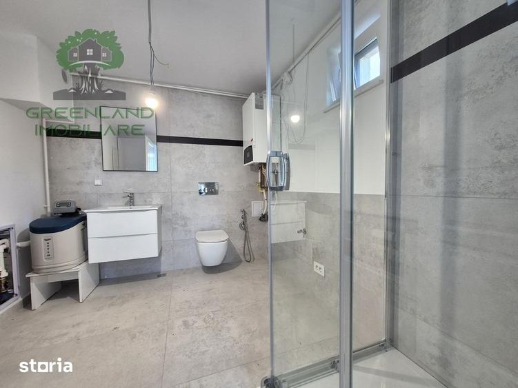 Casă cu 5 camere cu Teren 500 Mp în Tomești