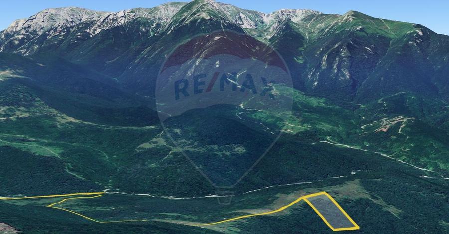 Teren agricol extravilan de 23000 mp, în Glăjărie