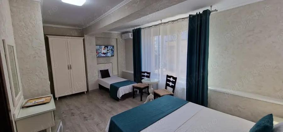 Casă cu 6 camere cu Teren 200 Mp în Eforie