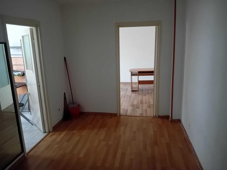 Apartament cu 2 camere decomandat în Ultracentral