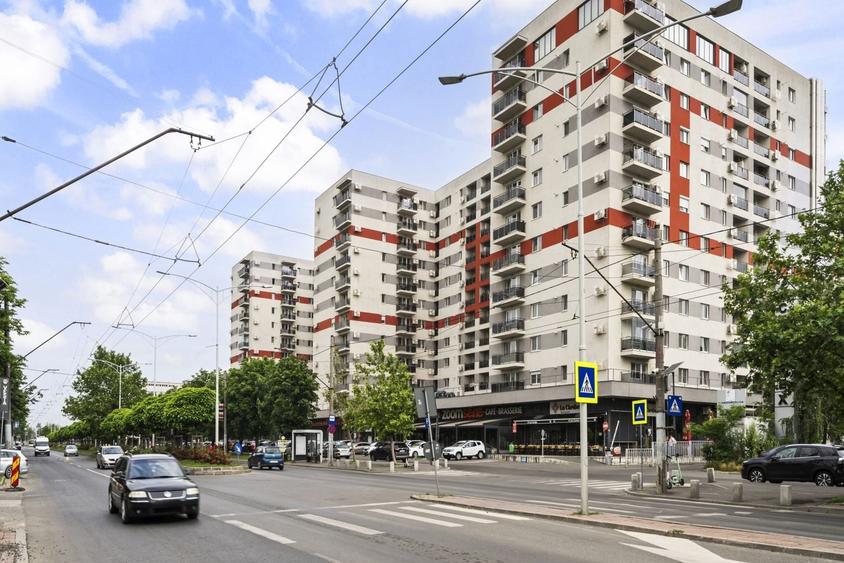 Apartament cu 2 camere decomandat în Păcii