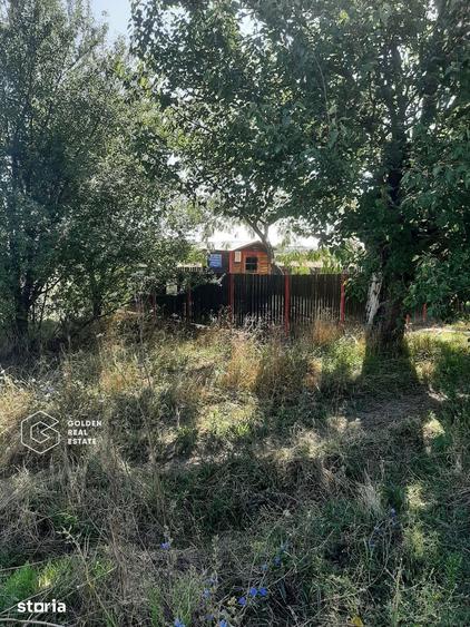 Teren de 1300 mp, în Central