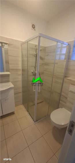 Apartament cu 3 camere decomandat în Turnișor