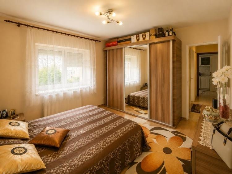 Apartament cu 2 camere decomandat, mobilat în Micro 17
