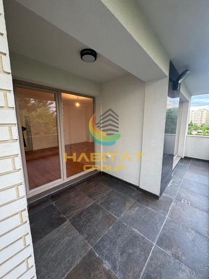 Apartament cu 4 camere decomandat în Iancului