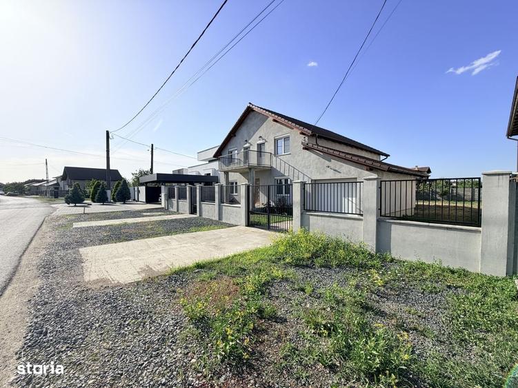 Casa frumoasa de vanzare 6 Camere in Sanleani (intra sa vezi) - 12