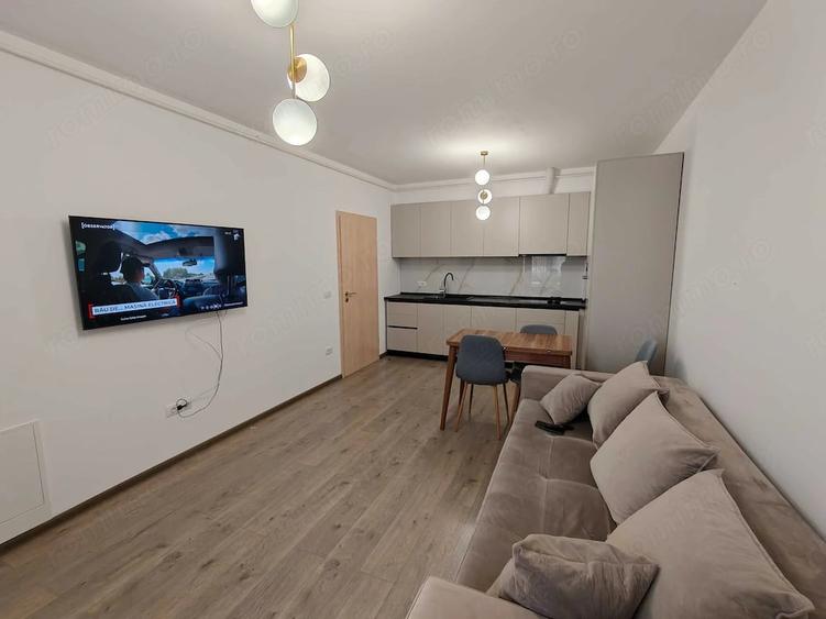 Apartament 2 camere in zona Tractorul - 3