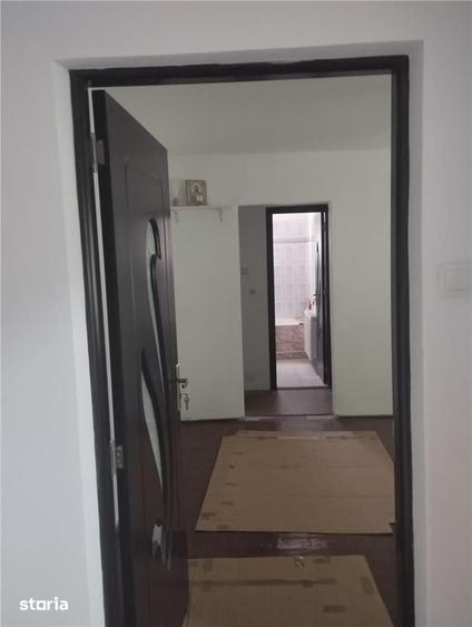 Apartament cu 2 camere semidecomandat în Republicii