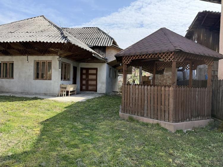 Casă cu 3 camere în Scheiu de Jos