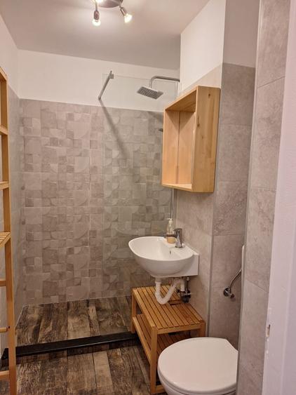 Apartament cu 2 camere decomandat în Micro 16