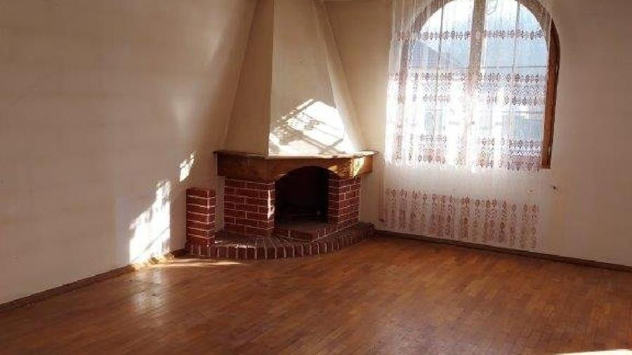 Casă individuală cu 5 camere cu Teren 1380 Mp în Costești