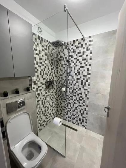 Apartament cu 3 camere semidecomandat, mobilat în Drumul Taberei