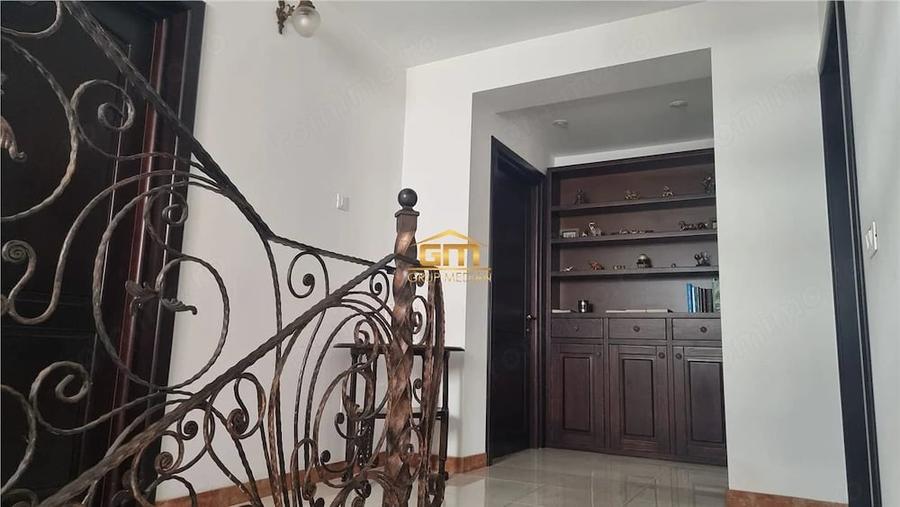 Casa de vanzare in Rm. Valcea-294 mp, teren 958 mp, deschidere la raul Olane?ti - 5